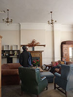 The shared living room, high celings for juggling practice